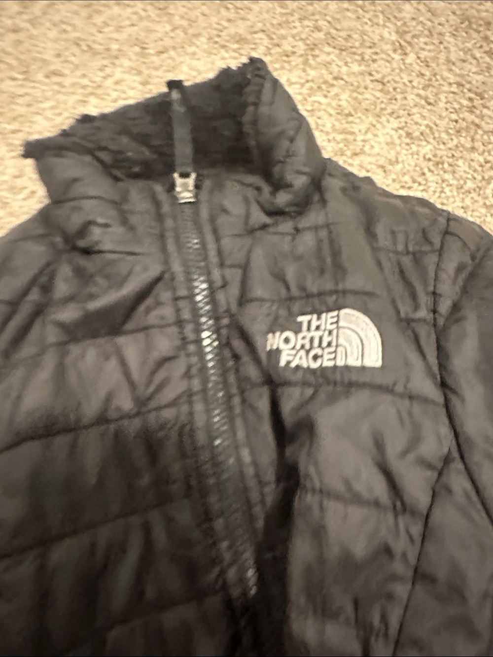 The North Face Kids Black Puffer Jacket reversible!! - Picture 3 of 10